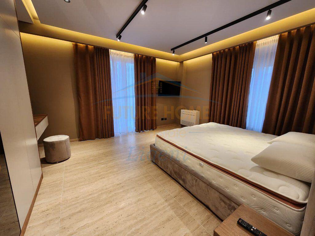 Qera, Apartament 3+1+2 Poste Parkimi, Secret Garden Residence, Tirane.