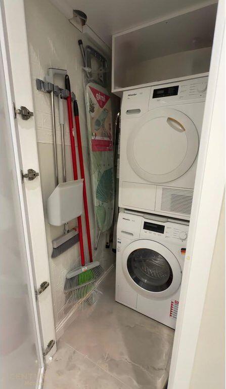 Apartament 1+1 me Qira – Rruga e Barrikadave, Tiranë