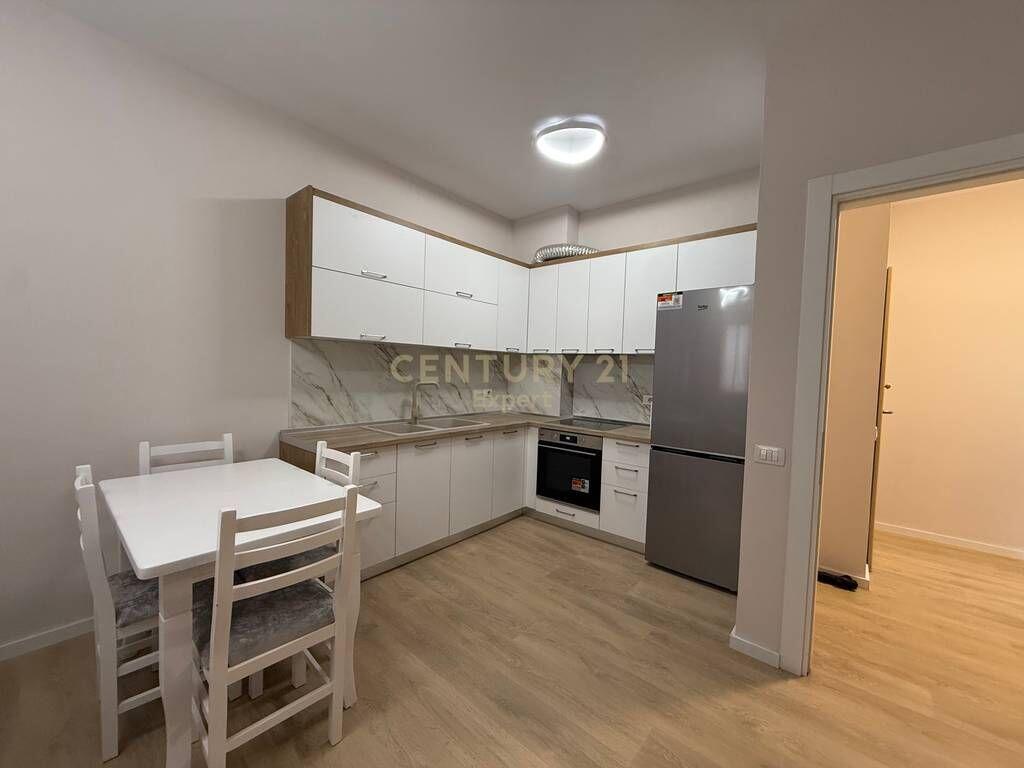 Apartment 2+1 for rent in Ali Demi – Dhimitër Kamarda Street.