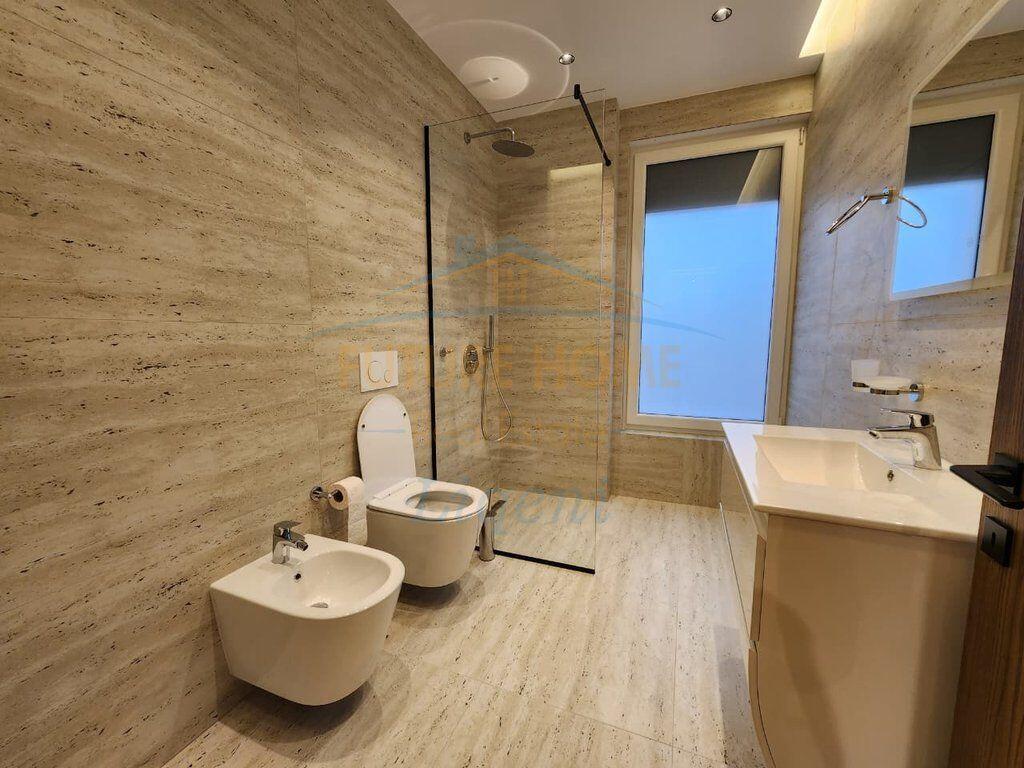 Qera, Apartament 3+1+2 Poste Parkimi, Secret Garden Residence, Tirane.