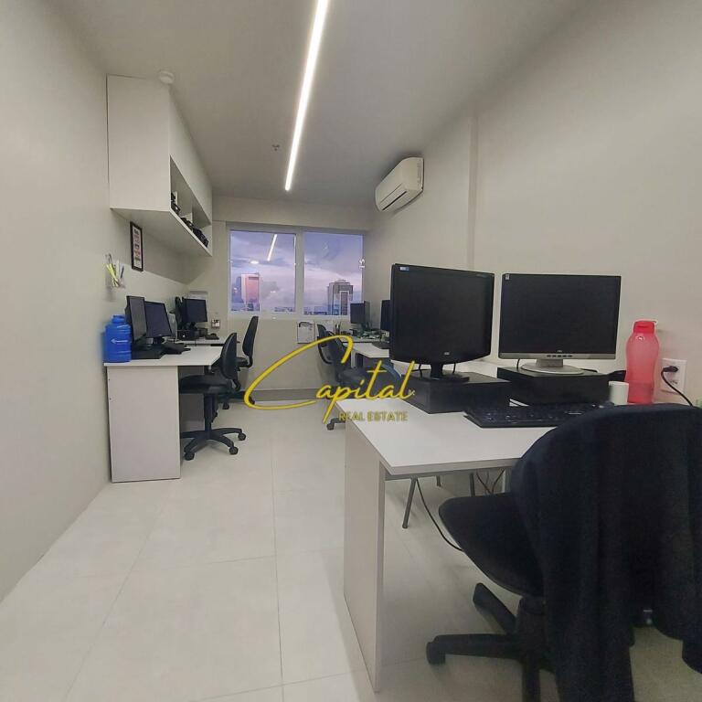 UFFICIO IN AFFITTO 65 M2 COMUNE DI PARIGI 600 EURO