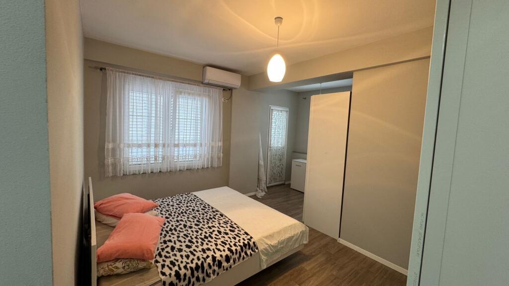 Qera, Penthouse 2+1+verande, Fresk!
