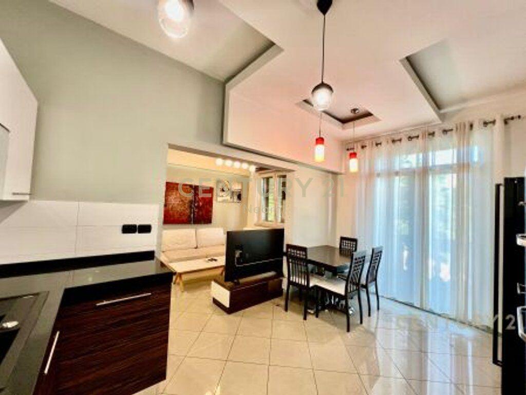 Jepet me qira apartament modern 2+1 – Kati i 3-të.