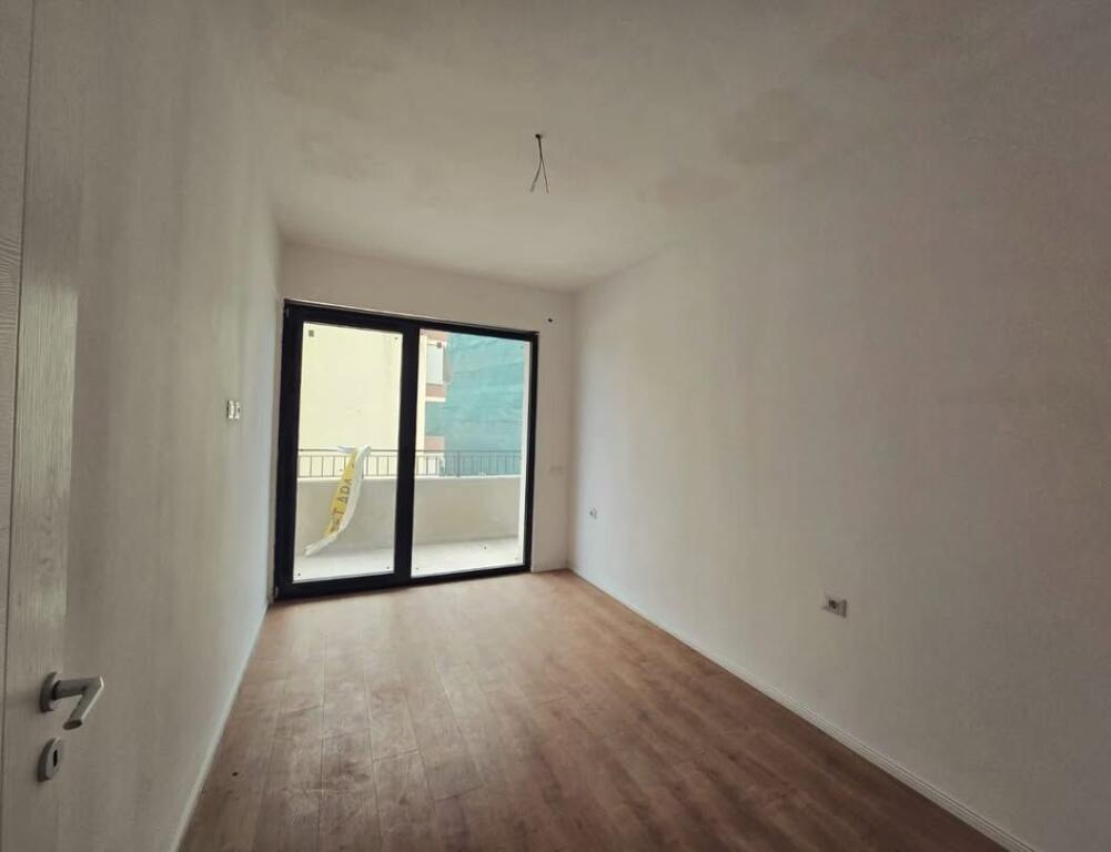 Apartament 1+1 në shitje 🔑 📍Liqeni i Thatë