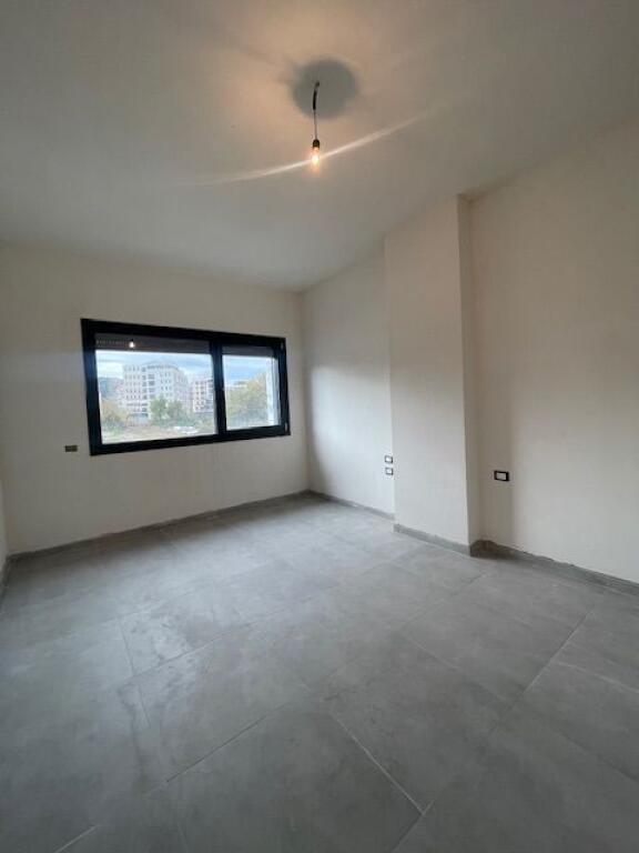 🏡 SHITET APARTAMENT 2+1+2 – LIQENI I THATË 📍 MET-INVEST