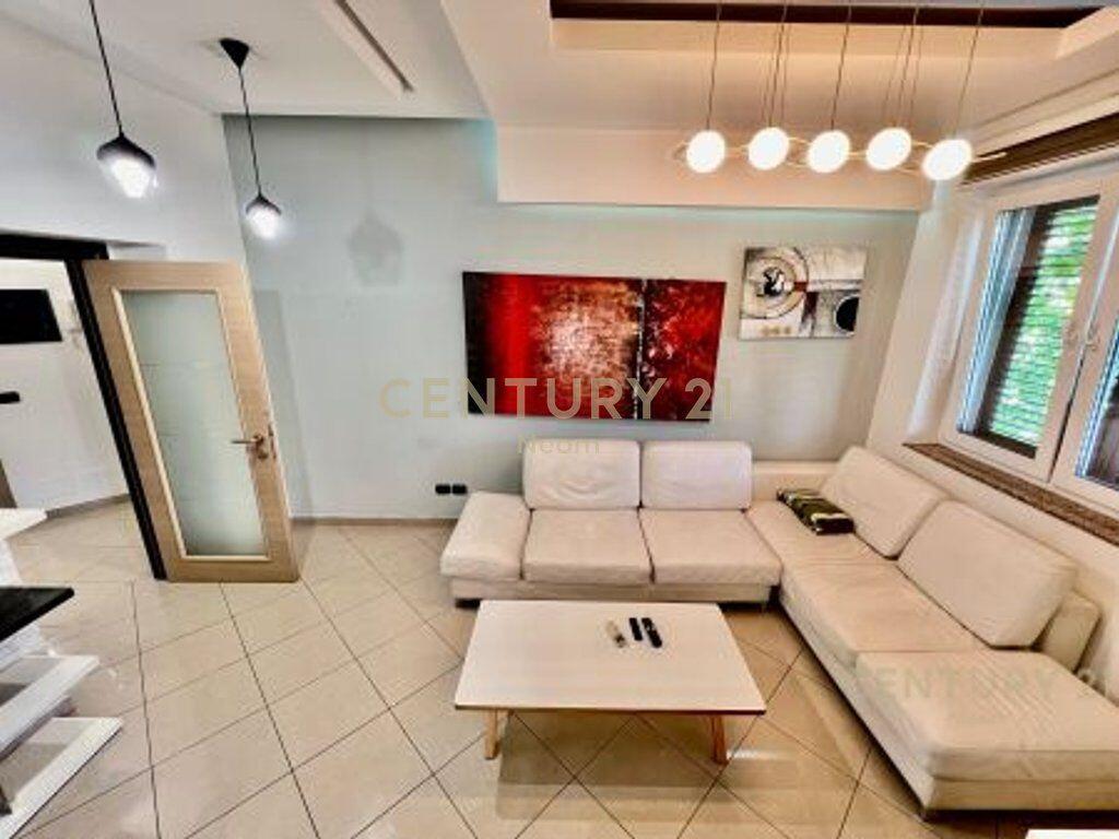 Jepet me qira apartament modern 2+1 – Kati i 3-të.