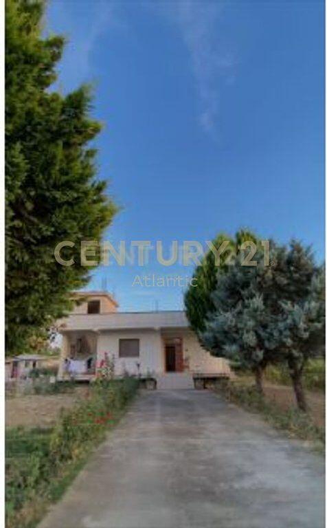 SHITET SHTEPI PRIVATE NE RRETH~SHIJAK!