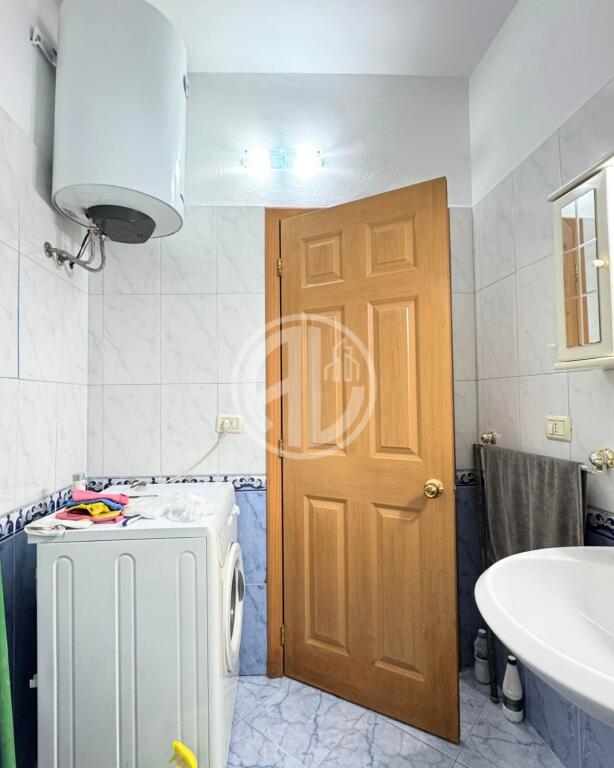 Apartament 1+1 me qera në Rrugën Doganes, Durrës