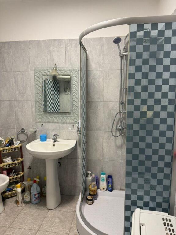 🏡 Apartament 1+1 me Qira – Misto Mame