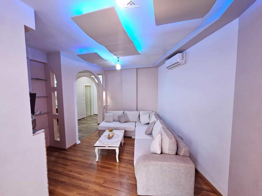 Apartment for rent 1+1 Near Red School (ID B2101366) Tirana
