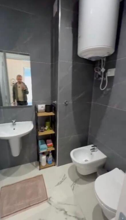 Apaertament 2+1+2 me qera, Univers City