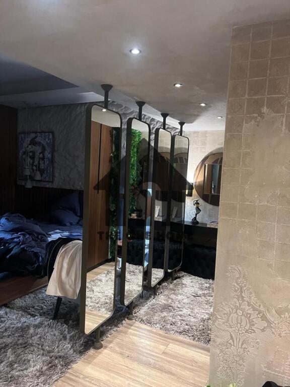 Affitto Super Penthouse - Lago Artificiale. Arredamento di Lusso