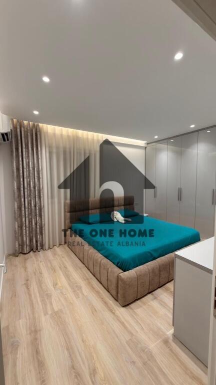 Qera 1+1 Astiri / Arredim Lluks.