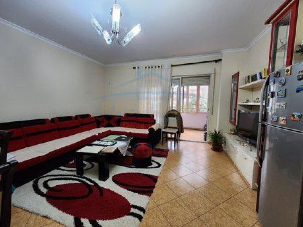 Shitet , Apartament 2+1 , Kopshti Zoologjik , Tirane