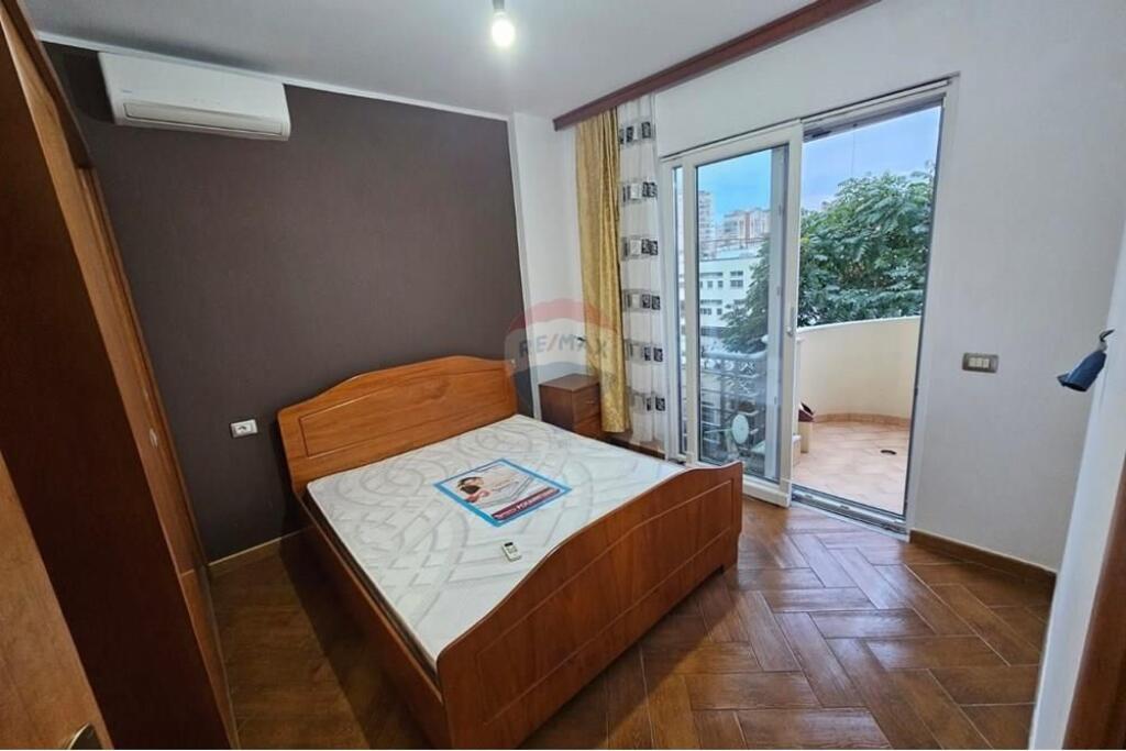 APARTAMENT 3+1 ME QIRA - LAPRAKE