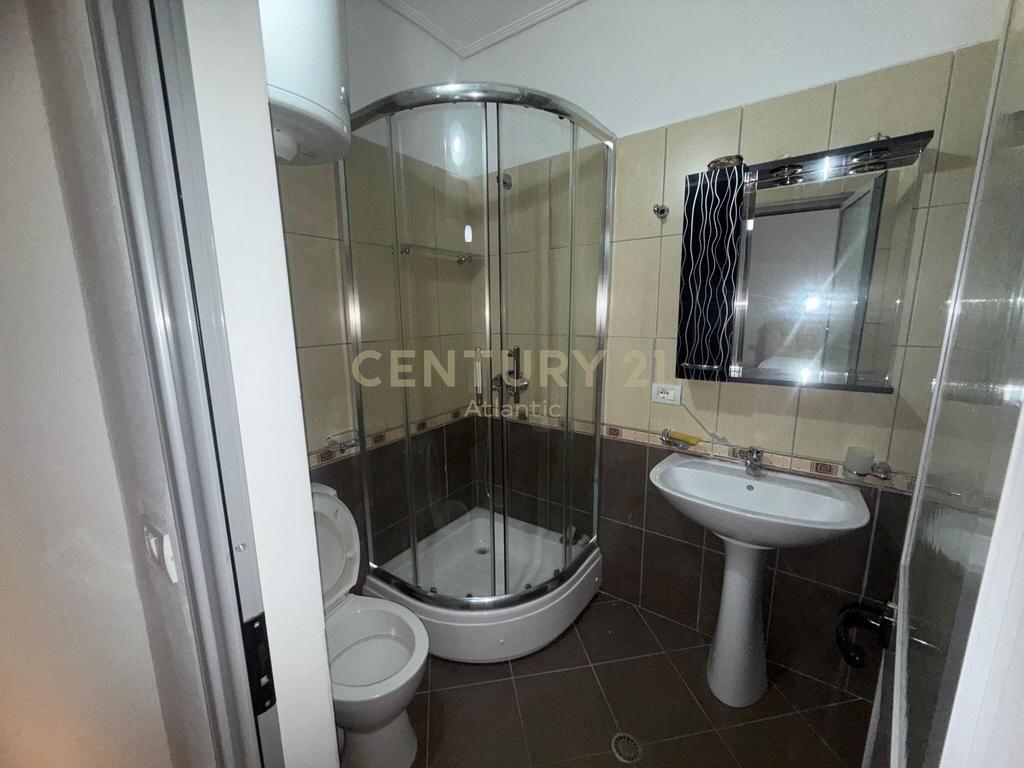 Apartament 2+1+2t + Garazhd Në Shitje në Plazh Hekurudha, Durrës - 150000€ | 100 m²