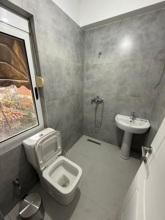 Appartamento 1+1 vicino a Deliorgjit