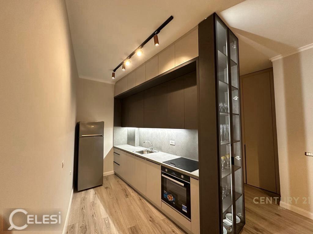 JEPET APARTAMENT 1+1 ME QERA AFËR TEG , ROSE GARDEN RESIDENCE