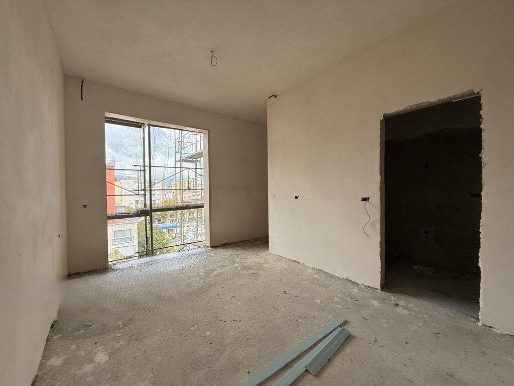 SHESIM APARTAMENT 2+1+2, tek ish Fusha e Aviacionit! 185,000 €