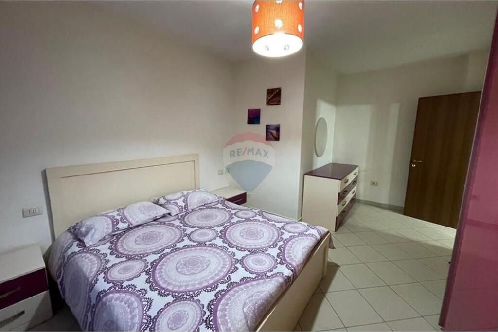 Apartament 1+1 modern me qira në Bulevardin e Ri !