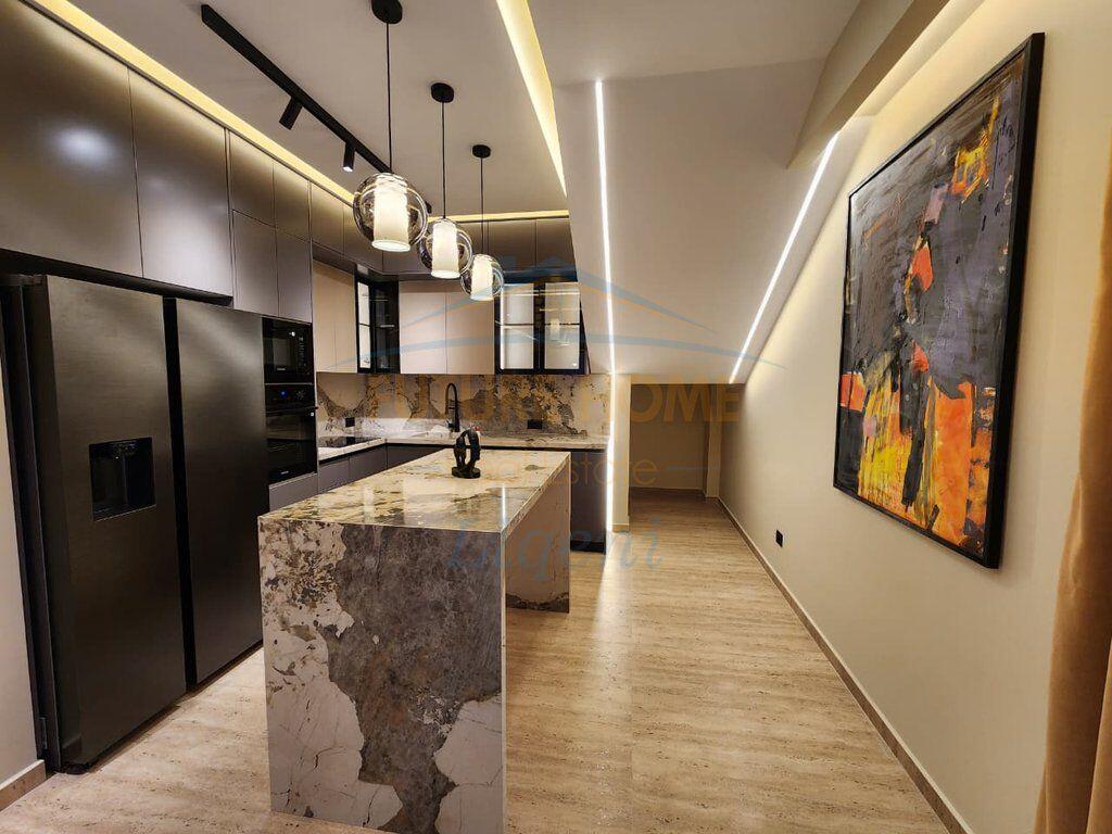 Qera, Apartament 3+1+2 Poste Parkimi, Secret Garden Residence, Tirane.