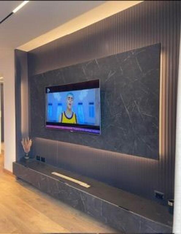 Apartment lluksoz ne Astir 2+1 me qera