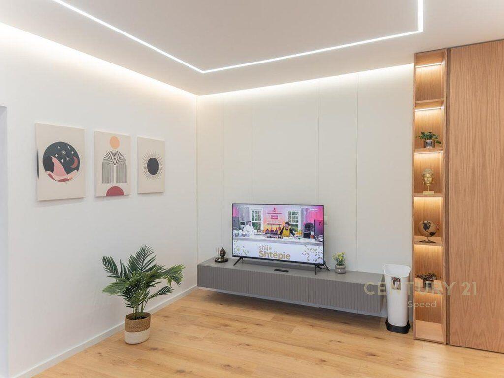 Modern Space 1+1 with Luxurious Furniture near the American Embassy