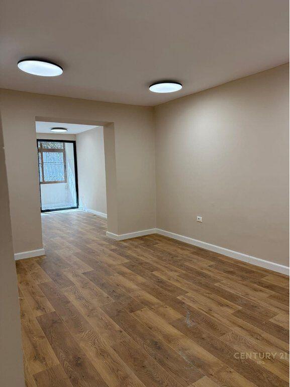 APARTAMENT 2+1 PER SHITJE PRANE PETRO NINIT!