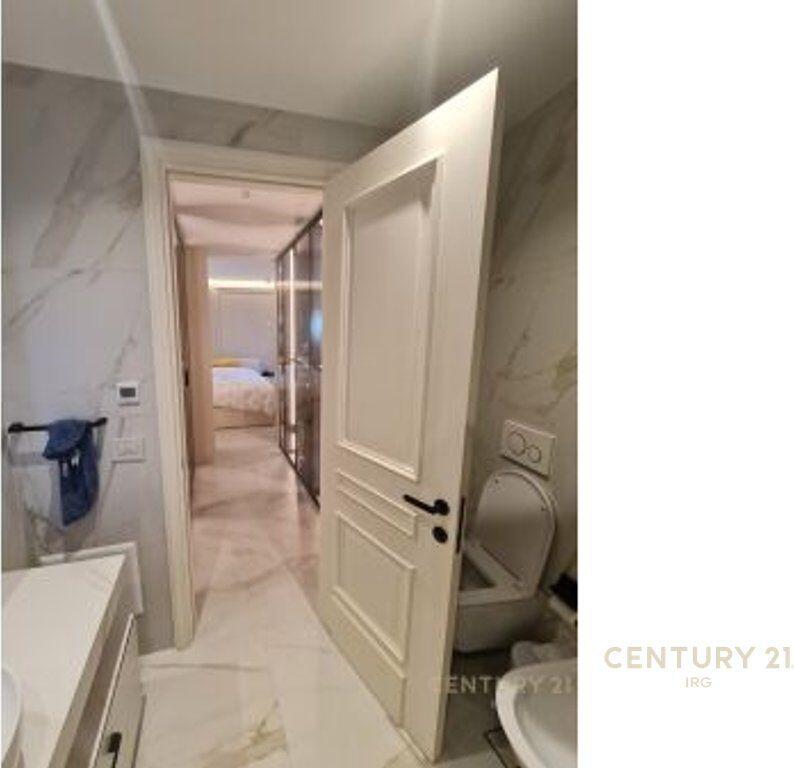 For Sale Apartment 4+1+3 Premium Modern – Komuna e Parisit, Tirana