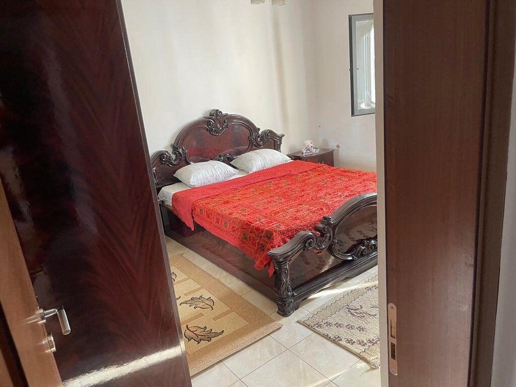 Apartament 1+1 Me Qira në Ali Demi prane Kryegjyshates Boterore , Tiranë - 350 mije leke