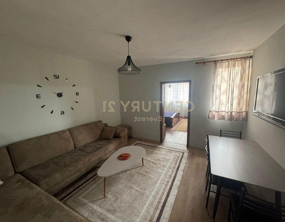 EX MERCATO ELETTRICO, AFFITTIAMO APPARTAMENTO 2+1.