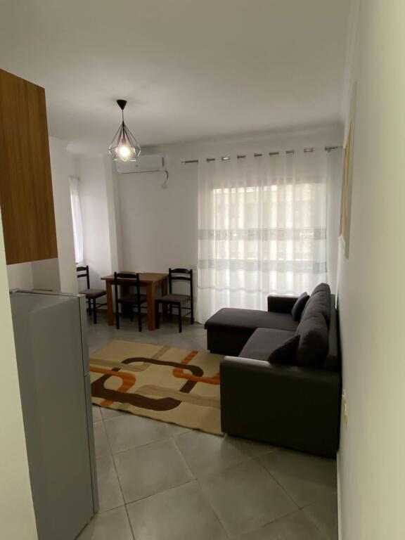 Affitto: Appartamento 1+1 Astir