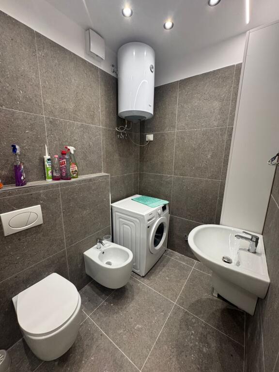 Qera, Apartament 1+1,Rezidenca Oasis,Unaza e Re