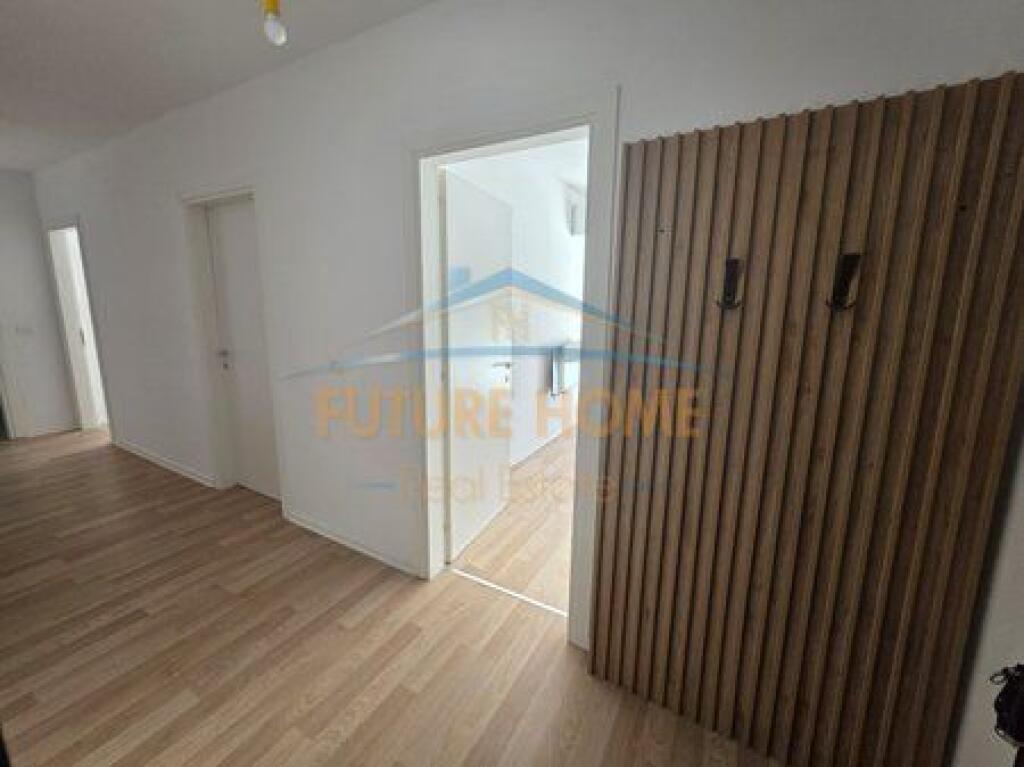 Shitet, Apartament 2+1, Kompeksi Tom Doshi, Shkoze