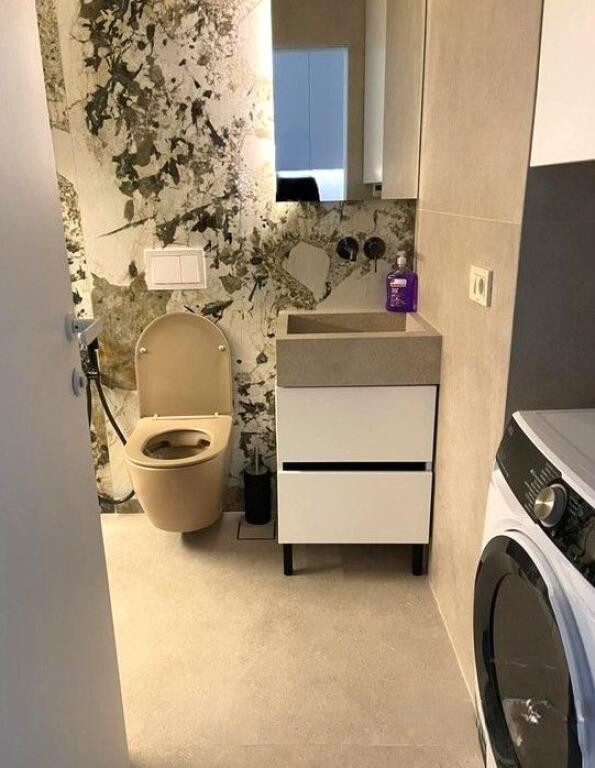 JEPET  ME QERA APARTAMENT 1+1  ,GOLDEN TOWER RESIDENCE TE MINE PEZA!