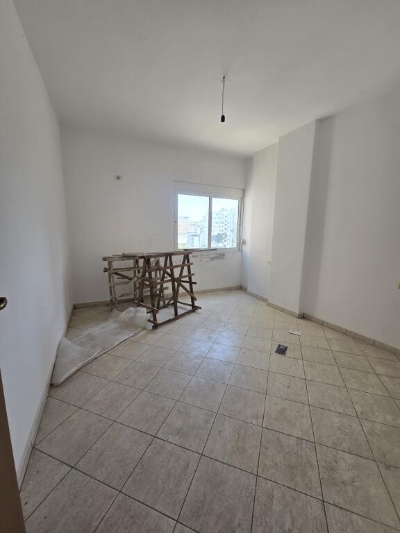 SHITET APARTAMENT 1+1 SHKEMBI KAVAJES, DURRES