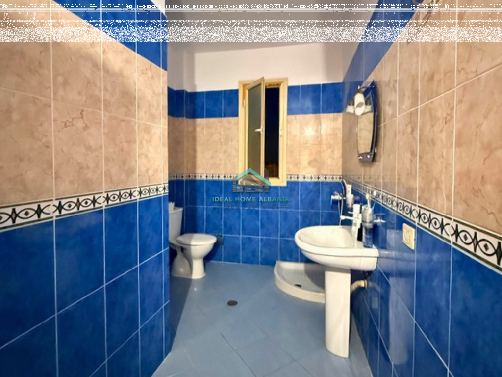 Apartament 2+1 per Shitje Transballkanike Vlore.