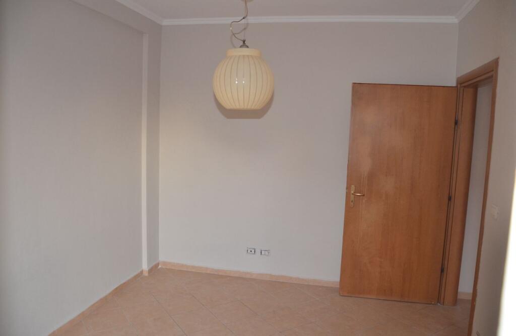 APARTAMENT ME QERA 1+1