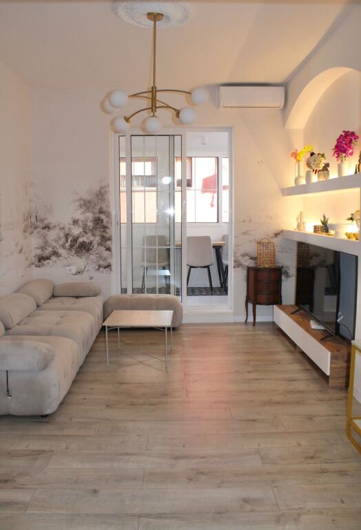 APARTAMENT 2+1 PER SHITJE NE BLLOK