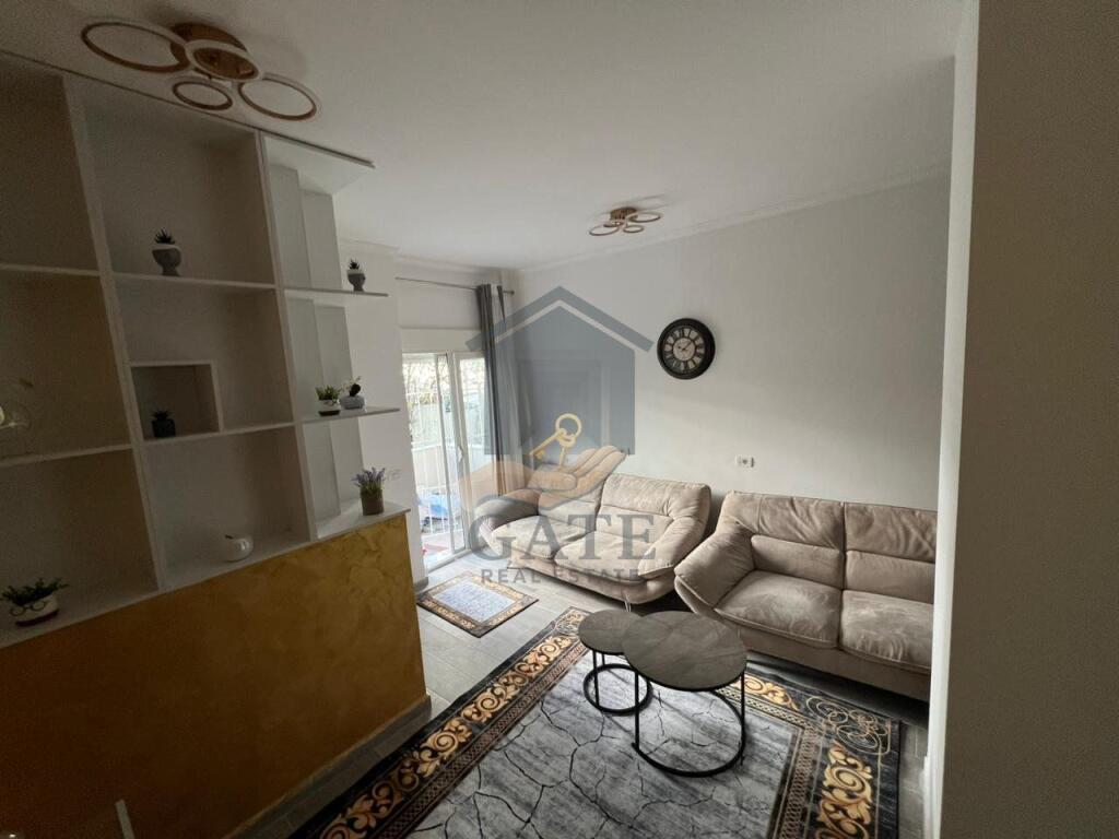 Appartamento 1+1 in vendita, Vicino all'Hotel Horizont sulla Spiaggia, Durazzo