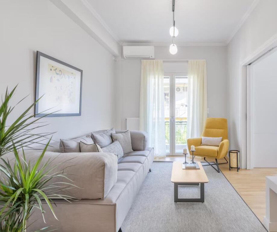 Apartament Ne Shitje 2+1 tek Ish Parku (ID B120753) Tirane