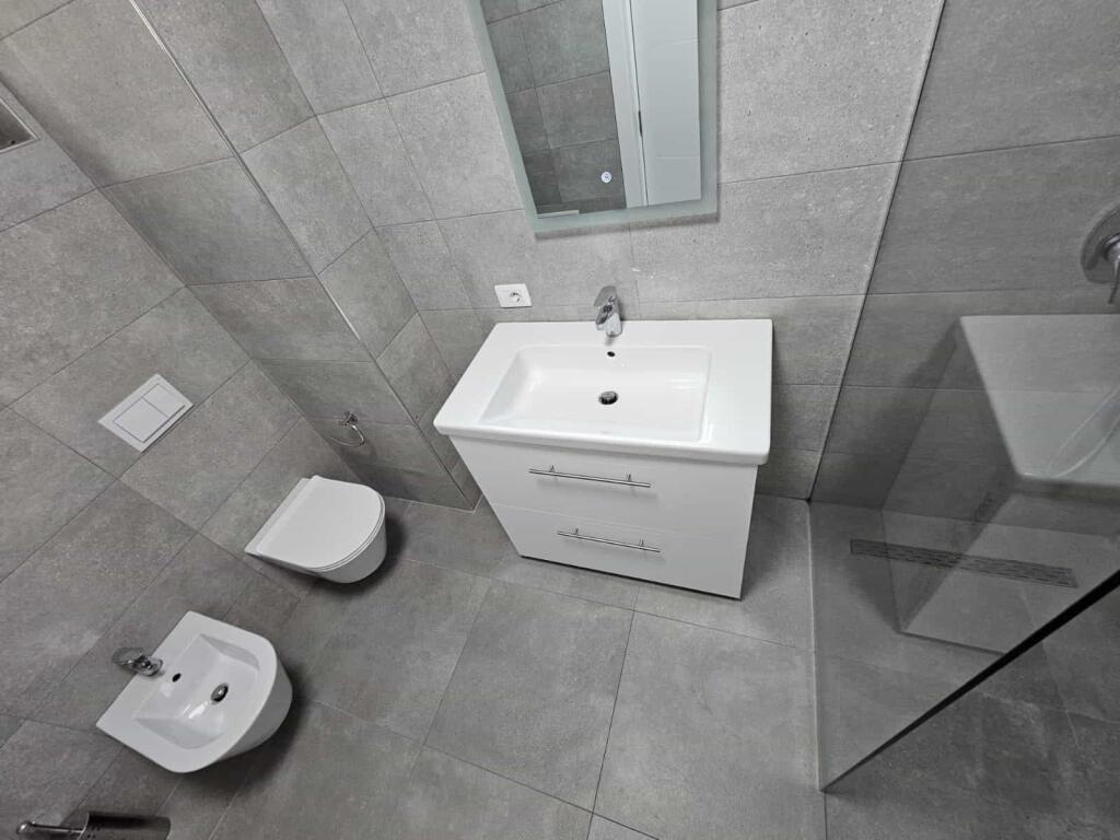 Vile 3 Kateshe me qera tek Olive Grove Residence ( ID BV22504) Tirane