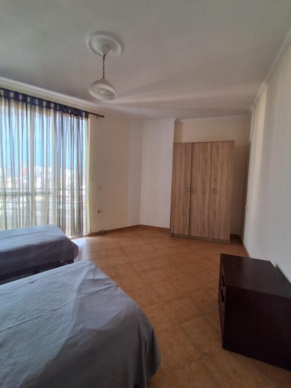 Apartment 2+1, Don Bosko!