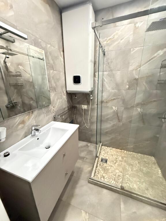 Apartament 3+1+2 Bllok