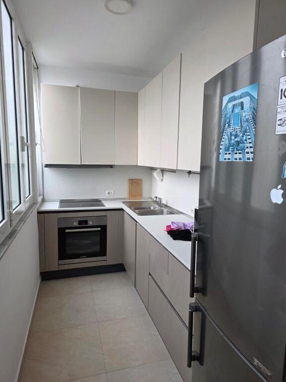 Apartament 3+1,Pazari i Ri!