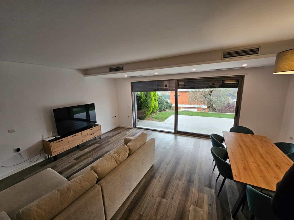 Vile 3 Kateshe me qera tek Olive Grove Residence ( ID BV22504) Tirane