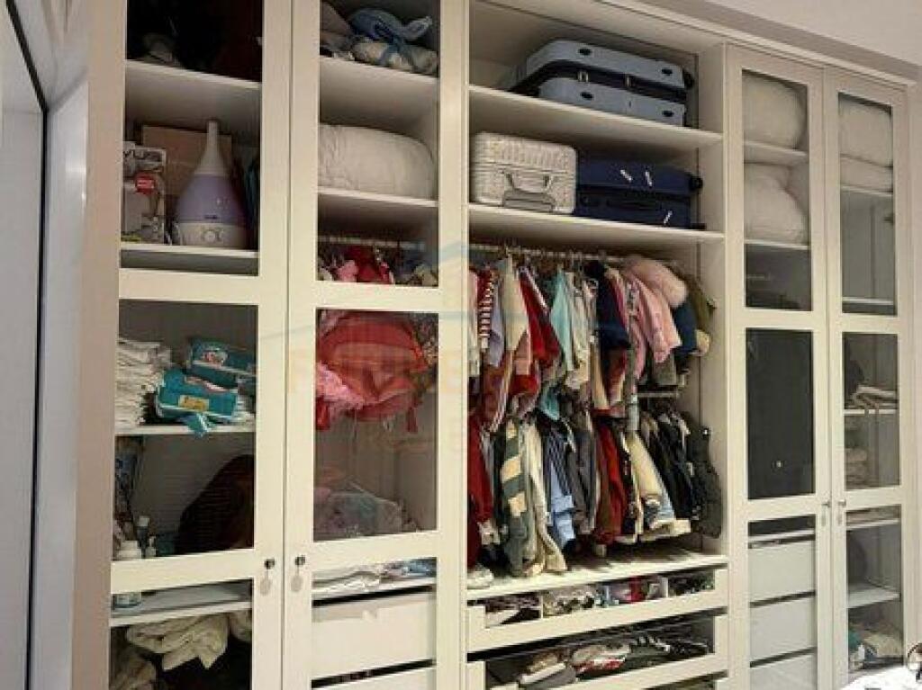 Shitet, Apartament 2+1, Emerald Center, 5 Maj