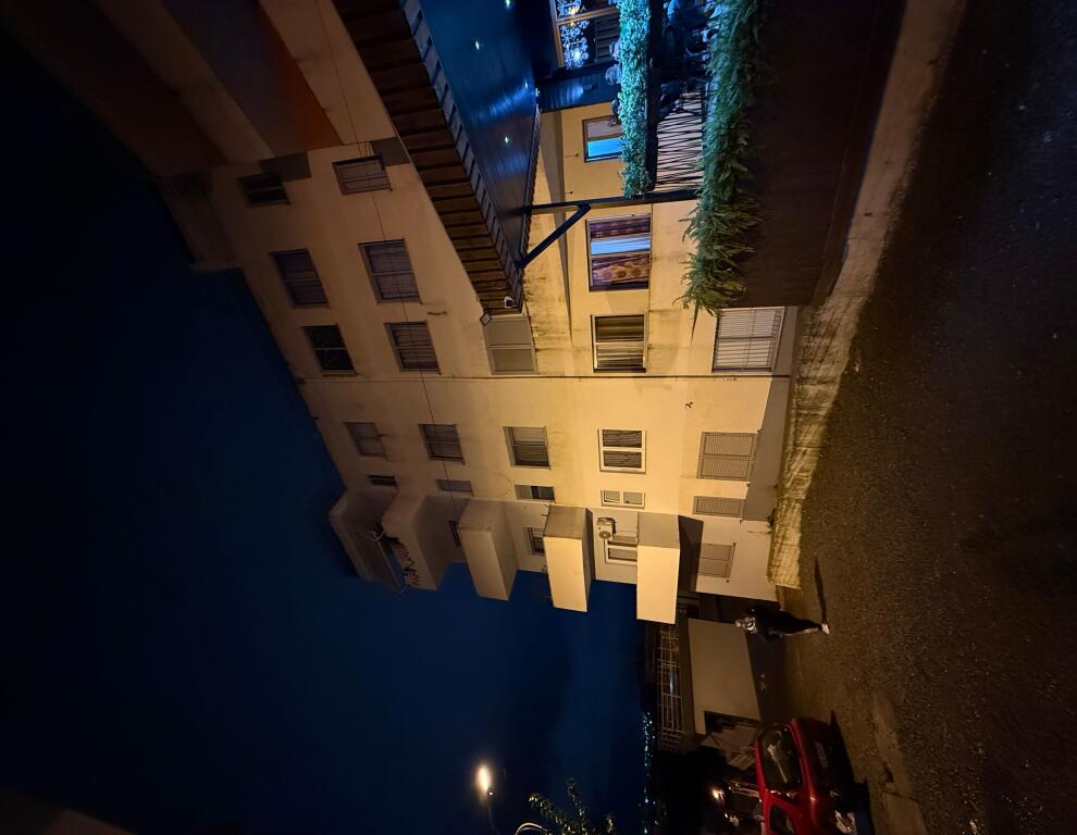 Jepet me Qira Apartamet 1+1. 📍  Shkoze