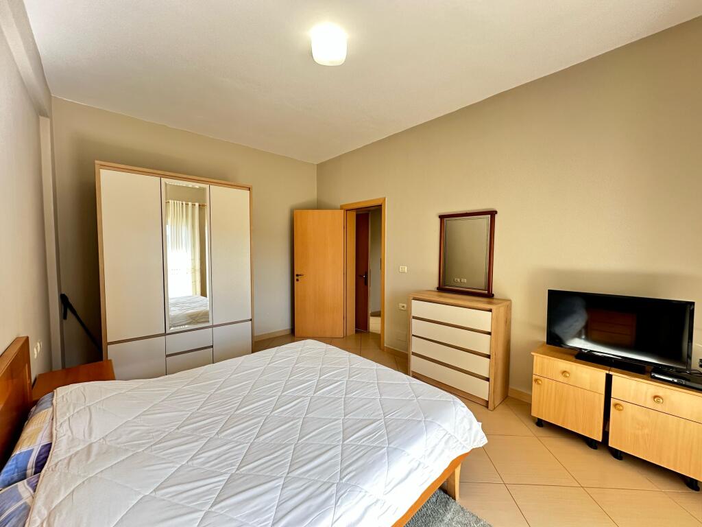 Apartament 2+1 me Qera Afatgjate - Stadiumi, Vlore