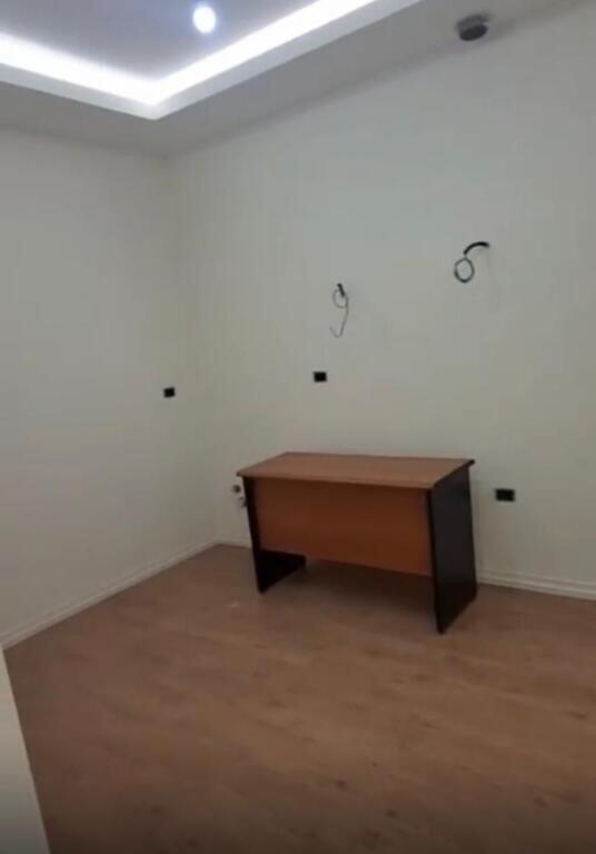 Shitet apartament 1+1 ne Astir